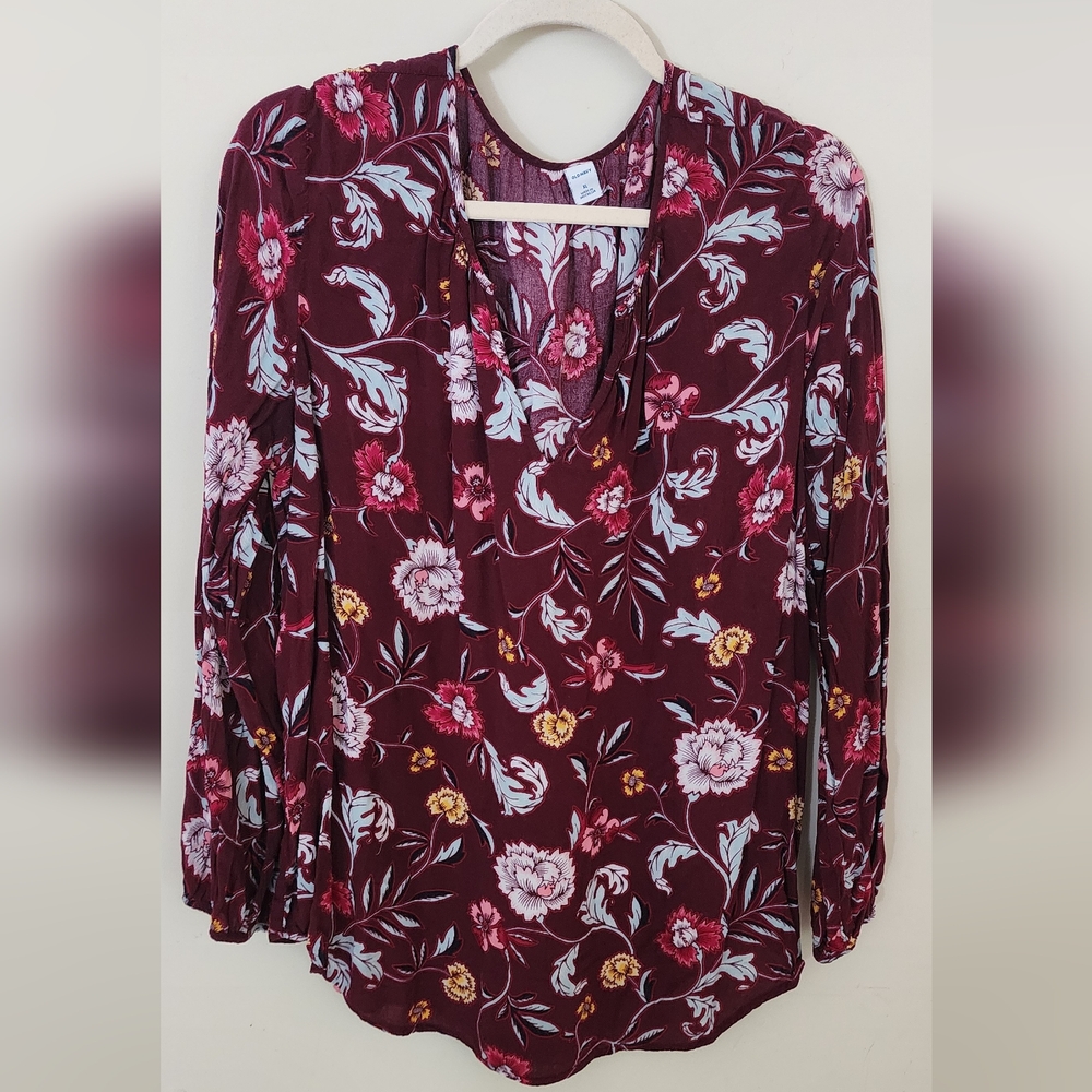 Old navy blouse